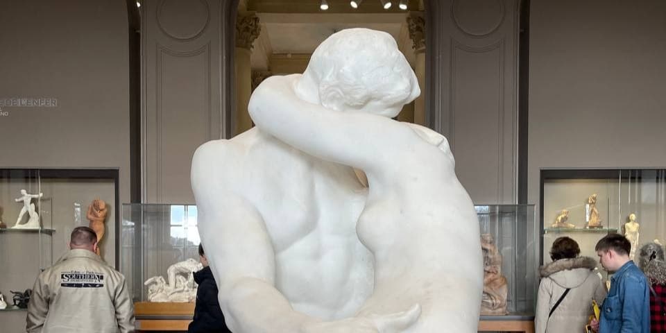 Про естественную зависимость